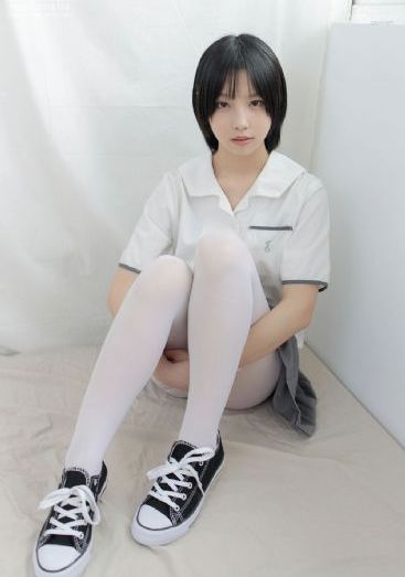 农场主和他的女儿们 策驰